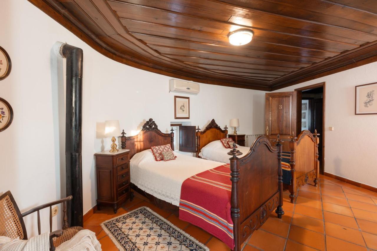 Gasthaus Casa Da Avo Genoveva Tomar Exterior foto